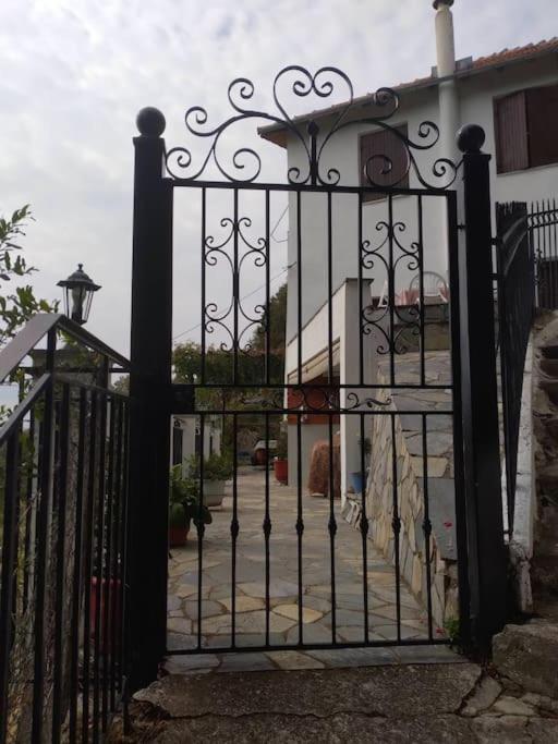 Athena'S Guest House Stagiates Exterior photo